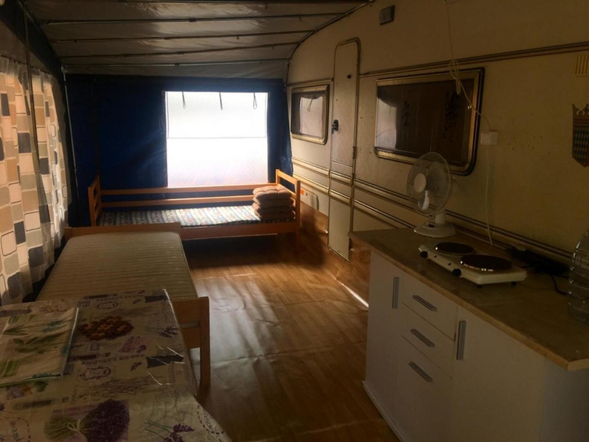 Happy Home Caravans-With Air Conditioner Privlaka  Bagian luar foto