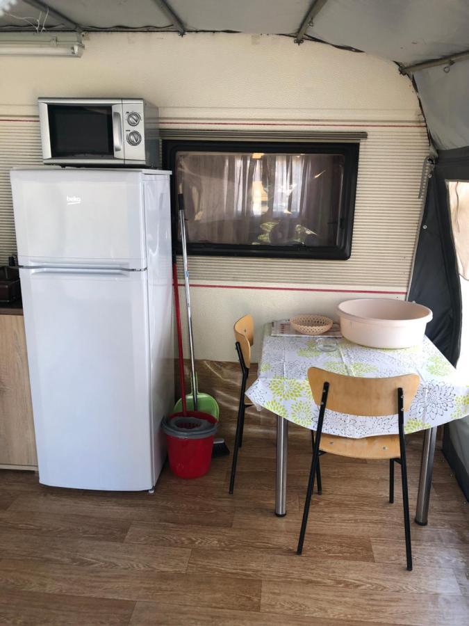 Happy Home Caravans-With Air Conditioner Privlaka  Bagian luar foto