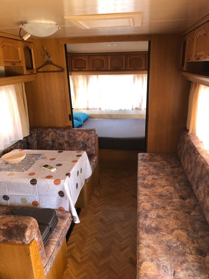 Happy Home Caravans-With Air Conditioner Privlaka  Bagian luar foto