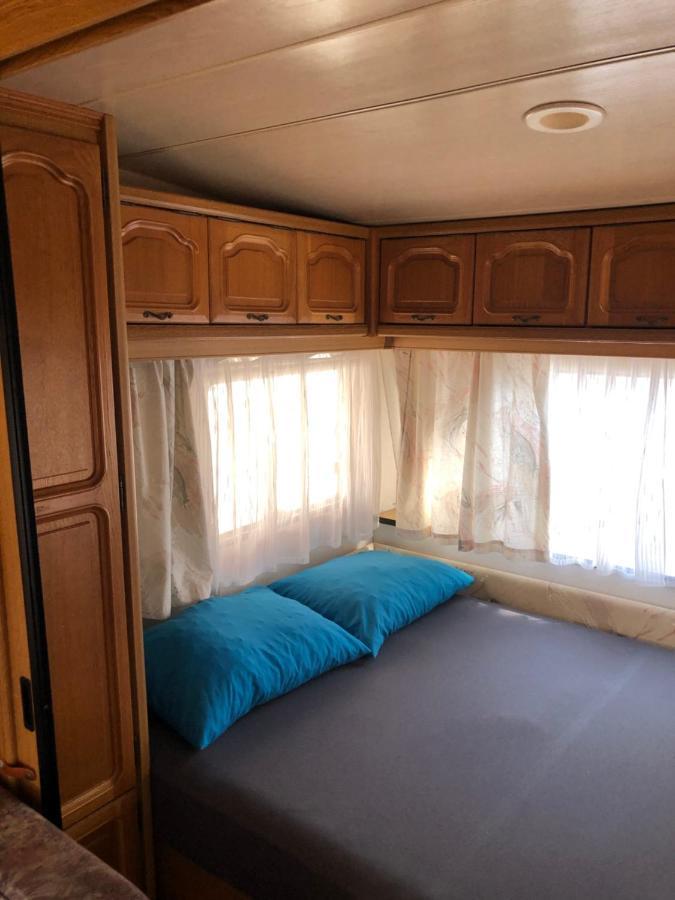 Happy Home Caravans-With Air Conditioner Privlaka  Bagian luar foto