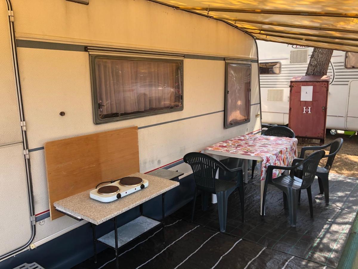 Happy Home Caravans-With Air Conditioner Privlaka  Bagian luar foto